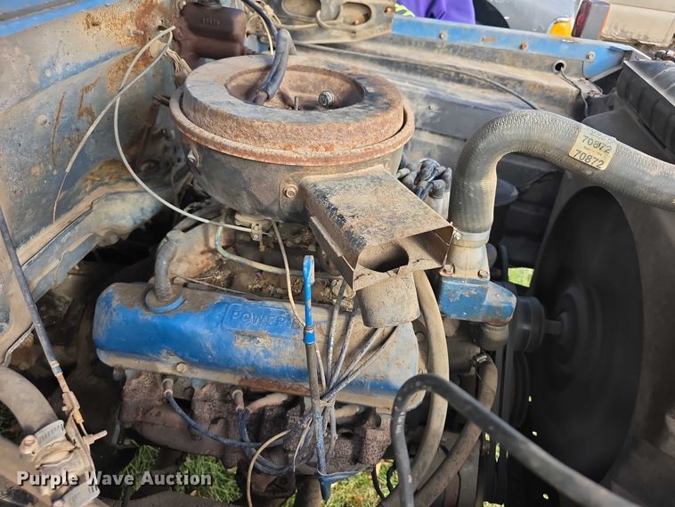 image for item FI0759 1978 Ford F600 dump flatbed truck