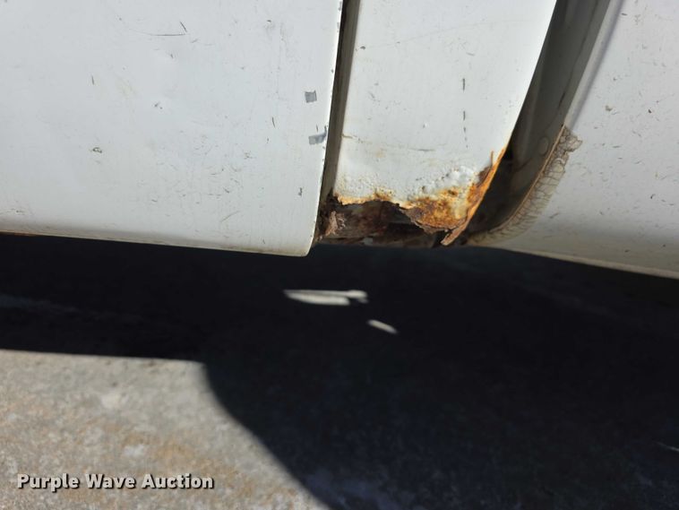 image for item FI0785 1995 Chevrolet C2500 pickup truck