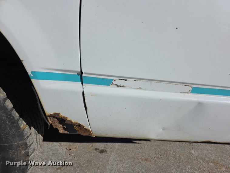 image for item FI0785 1995 Chevrolet C2500 pickup truck