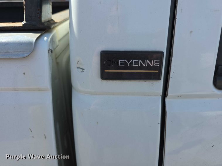 image for item FI0785 1995 Chevrolet C2500 pickup truck