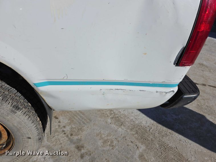 image for item FI0785 1995 Chevrolet C2500 pickup truck