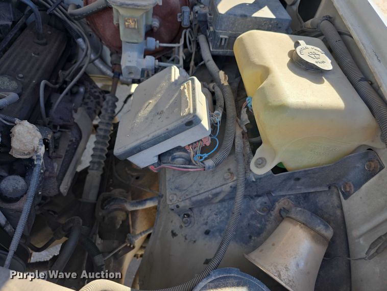 image for item FI0785 1995 Chevrolet C2500 pickup truck