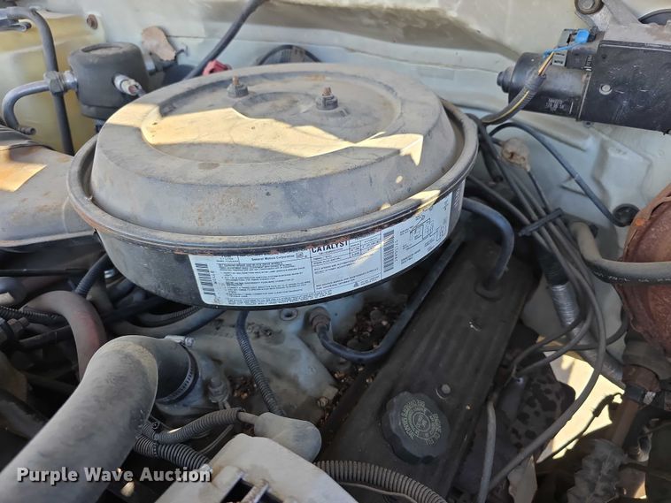 image for item FI0785 1995 Chevrolet C2500 pickup truck