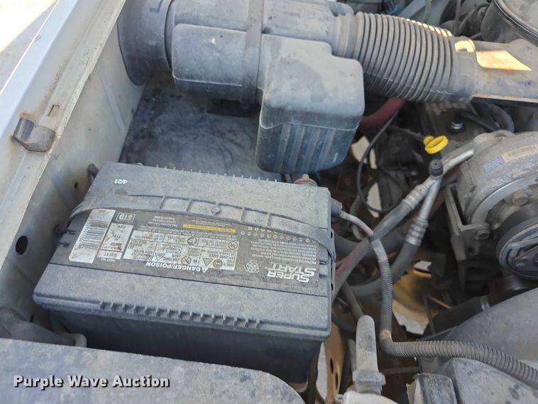 image for item FI0785 1995 Chevrolet C2500 pickup truck