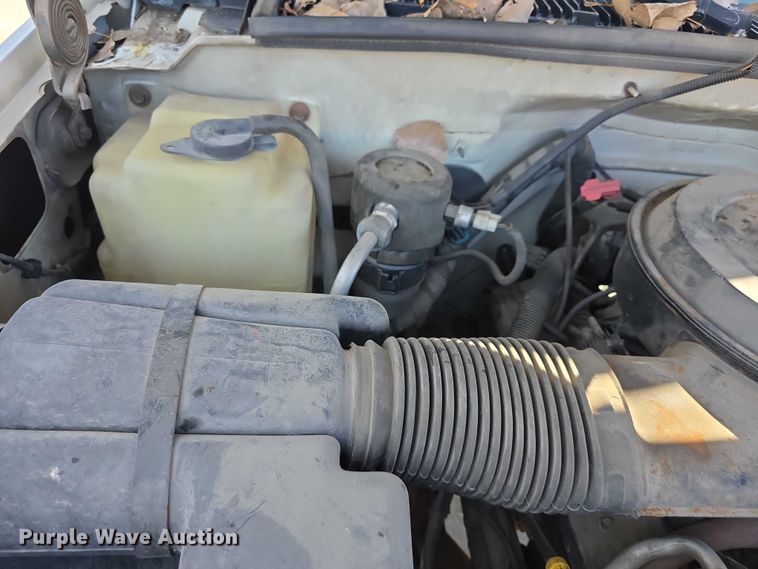 image for item FI0785 1995 Chevrolet C2500 pickup truck