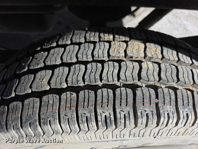 image for item FI0785 1995 Chevrolet C2500 pickup truck