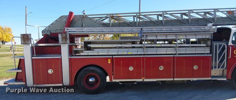 image for item FK0530 1982 American LeFrance 100' Ladder Chief ladder fire truck