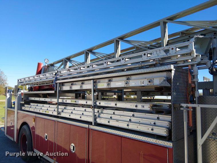 image for item FK0530 1982 American LeFrance 100' Ladder Chief ladder fire truck