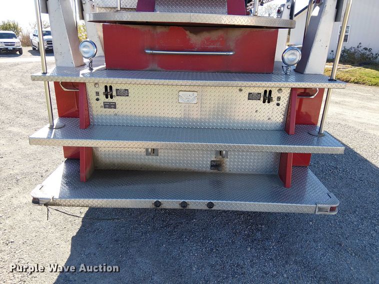 image for item FK0530 1982 American LeFrance 100' Ladder Chief ladder fire truck