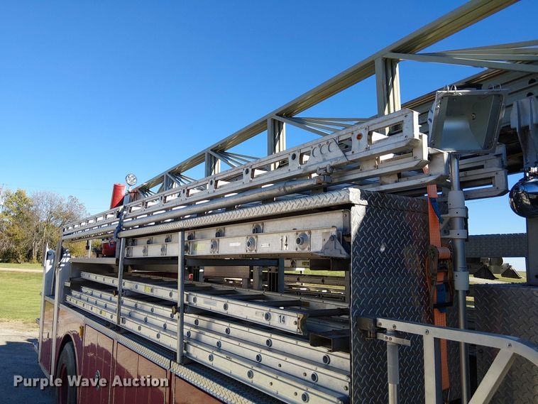 image for item FK0530 1982 American LeFrance 100' Ladder Chief ladder fire truck