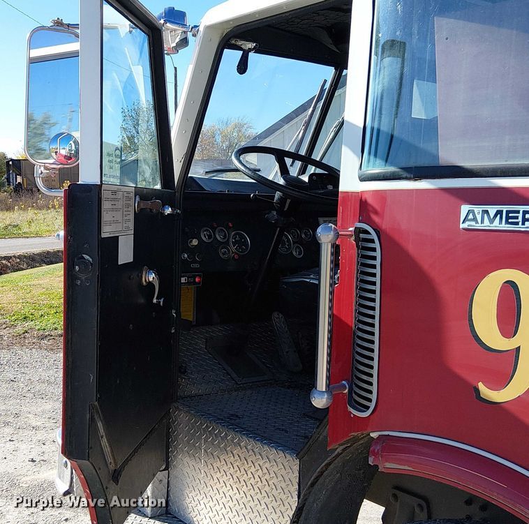 image for item FK0530 1982 American LeFrance 100' Ladder Chief ladder fire truck