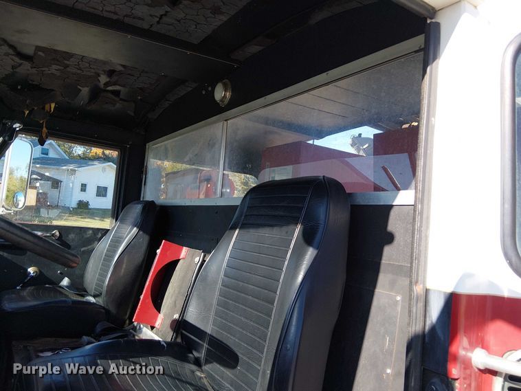 image for item FK0530 1982 American LeFrance 100' Ladder Chief ladder fire truck