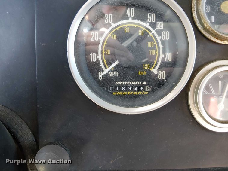 image for item FK0530 1982 American LeFrance 100' Ladder Chief ladder fire truck