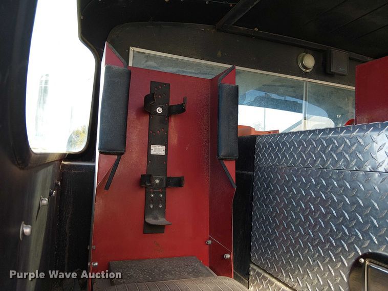 image for item FK0530 1982 American LeFrance 100' Ladder Chief ladder fire truck