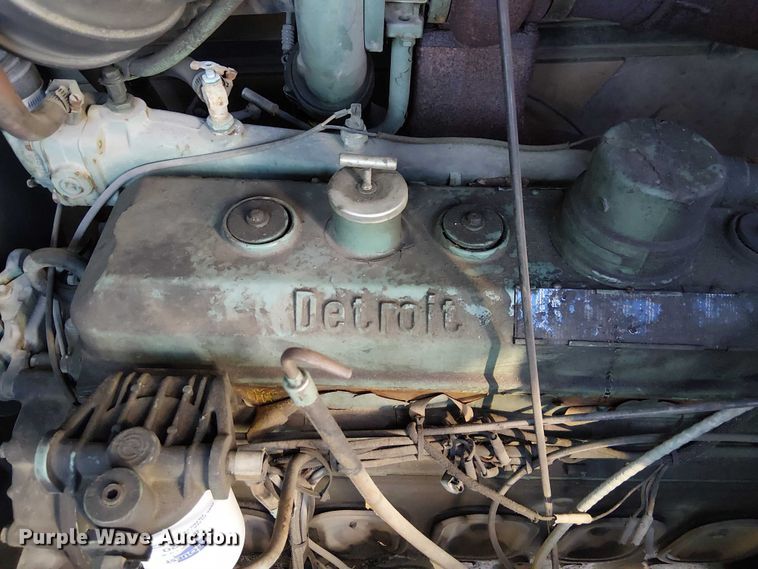 image for item FK0530 1982 American LeFrance 100' Ladder Chief ladder fire truck