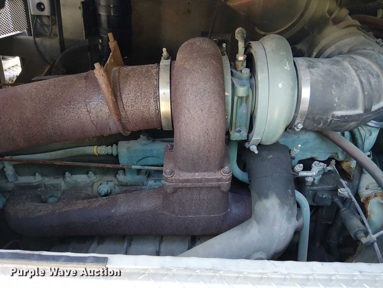 image for item FK0530 1982 American LeFrance 100' Ladder Chief ladder fire truck