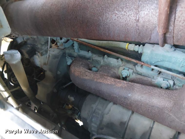 image for item FK0530 1982 American LeFrance 100' Ladder Chief ladder fire truck