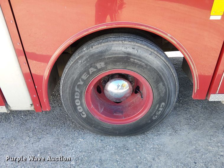 image for item FK0530 1982 American LeFrance 100' Ladder Chief ladder fire truck