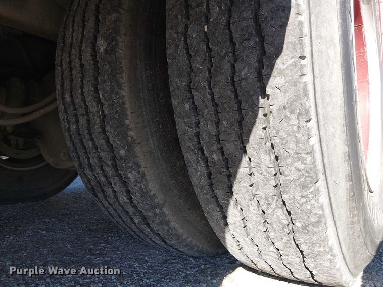 image for item FK0530 1982 American LeFrance 100' Ladder Chief ladder fire truck