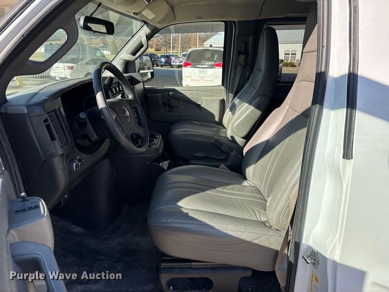 image for item FK0887 2018 Chevrolet Express 3500 van
