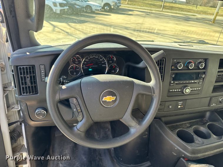 image for item FK0887 2018 Chevrolet Express 3500 van