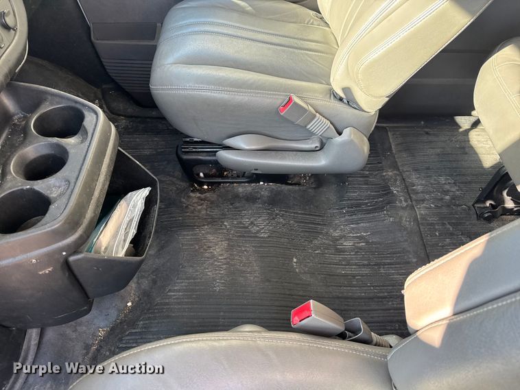 image for item FK0887 2018 Chevrolet Express 3500 van