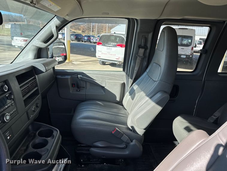 image for item FK0887 2018 Chevrolet Express 3500 van