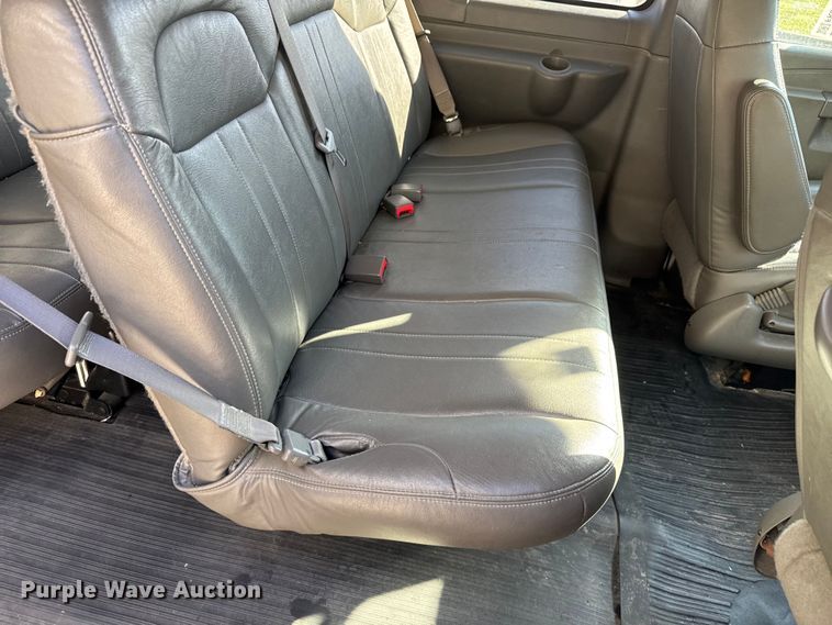 image for item FK0887 2018 Chevrolet Express 3500 van