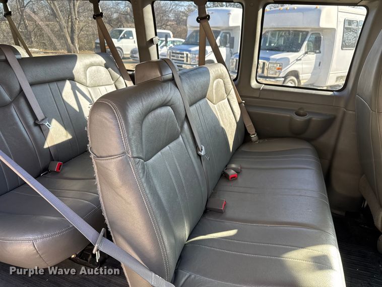 image for item FK0887 2018 Chevrolet Express 3500 van