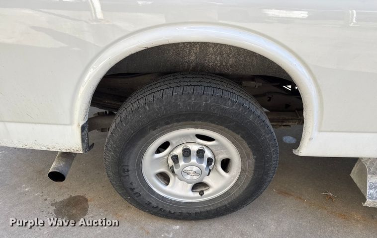 image for item FK0887 2018 Chevrolet Express 3500 van