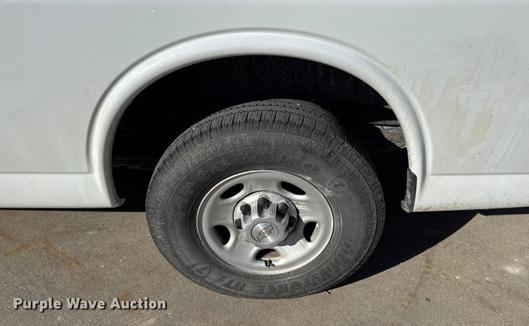 image for item FK0887 2018 Chevrolet Express 3500 van