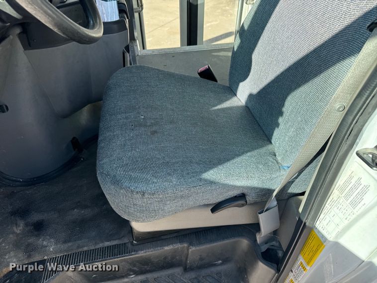 image for item FK0888 2011 Ford E450 Super Duty shuttle bus