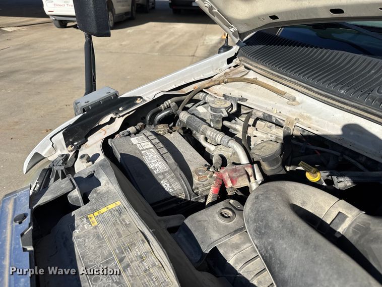 image for item FK0888 2011 Ford E450 Super Duty shuttle bus