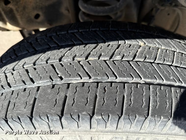 image for item FK0888 2011 Ford E450 Super Duty shuttle bus