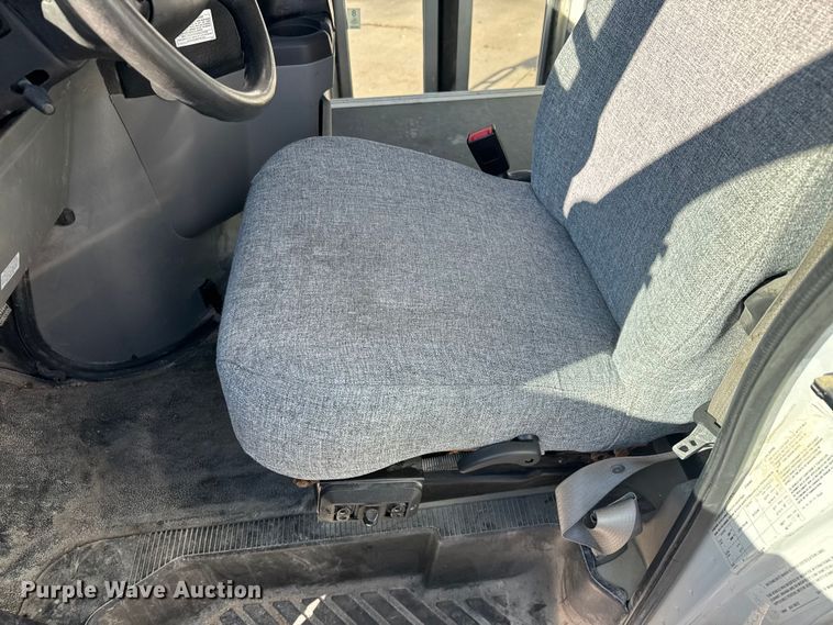 image for item FK0889 2018 Ford E450 Super Duty shuttle bus