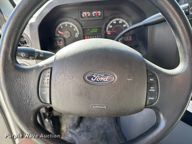 image for item FK0889 2018 Ford E450 Super Duty shuttle bus