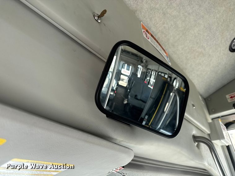 image for item FK0889 2018 Ford E450 Super Duty shuttle bus