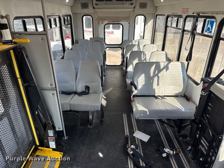 image for item FK0889 2018 Ford E450 Super Duty shuttle bus