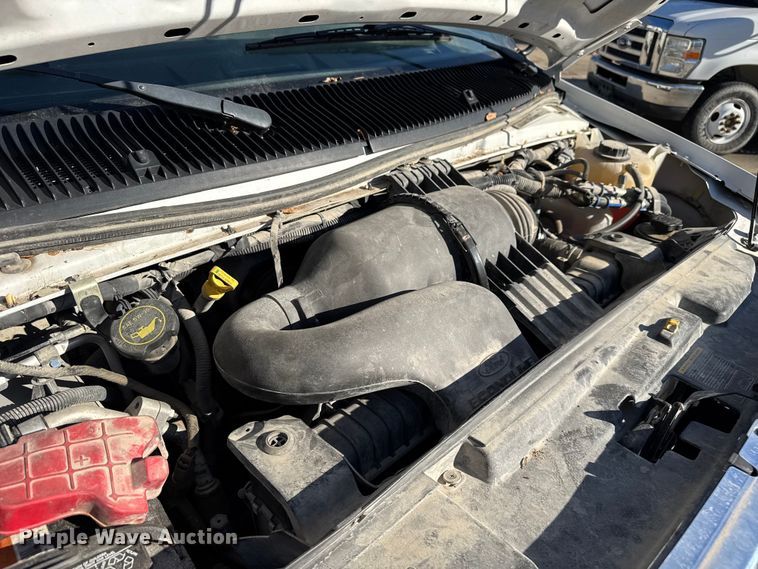 image for item FK0889 2018 Ford E450 Super Duty shuttle bus