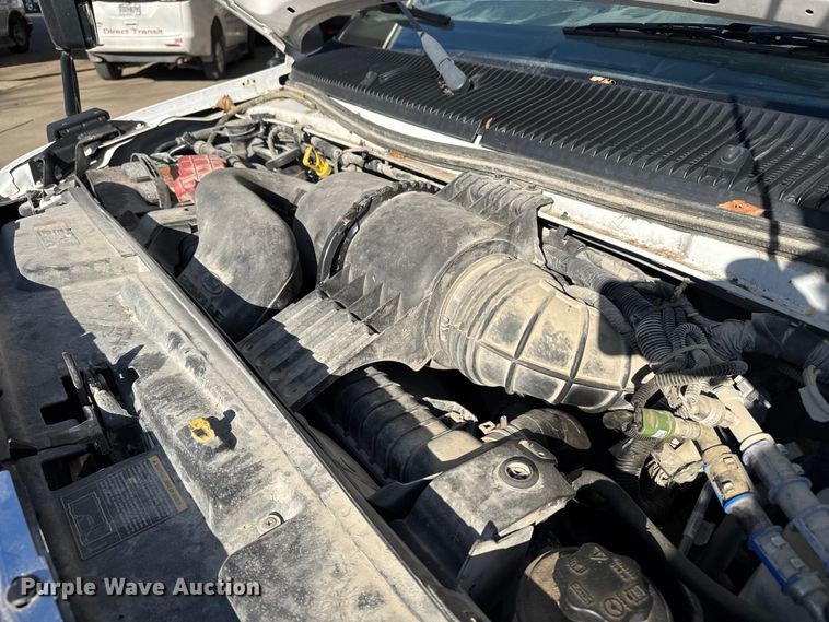 image for item FK0889 2018 Ford E450 Super Duty shuttle bus