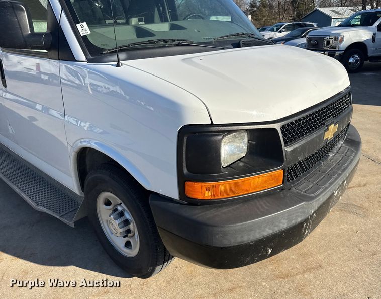 image for item FK0892 2015 Chevrolet Express 3500 van