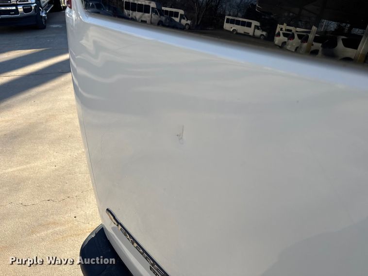 image for item FK0892 2015 Chevrolet Express 3500 van