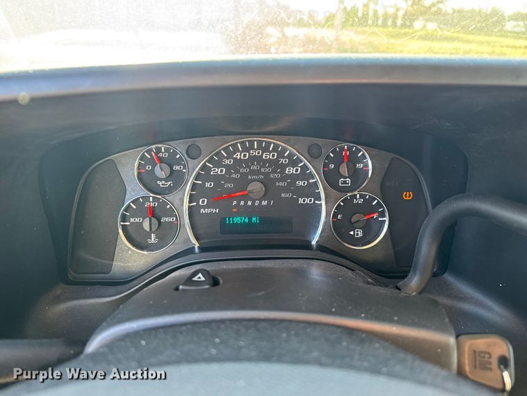 image for item FK0892 2015 Chevrolet Express 3500 van