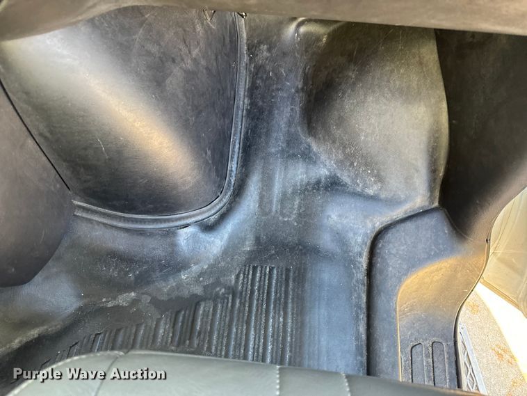 image for item FK0892 2015 Chevrolet Express 3500 van