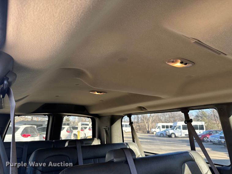 image for item FK0892 2015 Chevrolet Express 3500 van