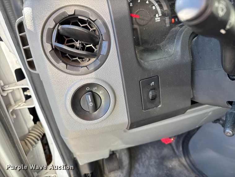 image for item FK0893 2017 Ford E450 Super Duty shuttle bus