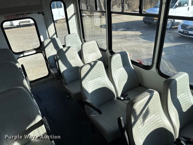 image for item FK0893 2017 Ford E450 Super Duty shuttle bus