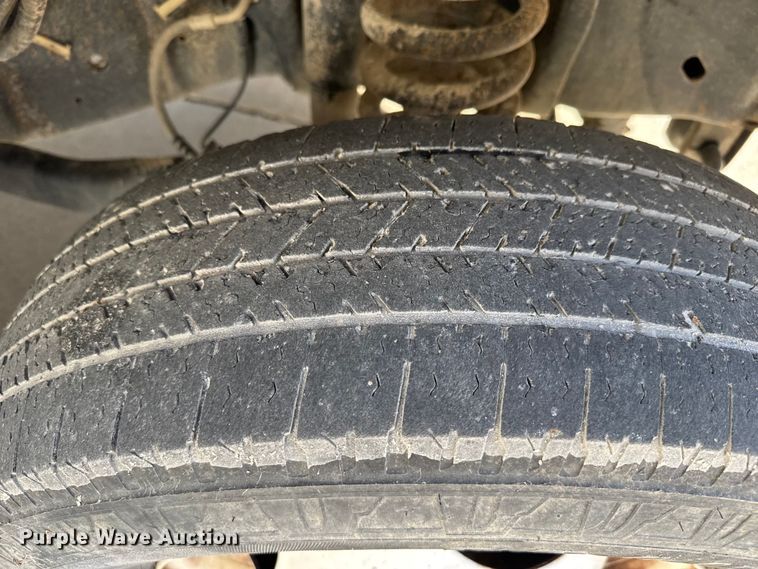 image for item FK0893 2017 Ford E450 Super Duty shuttle bus