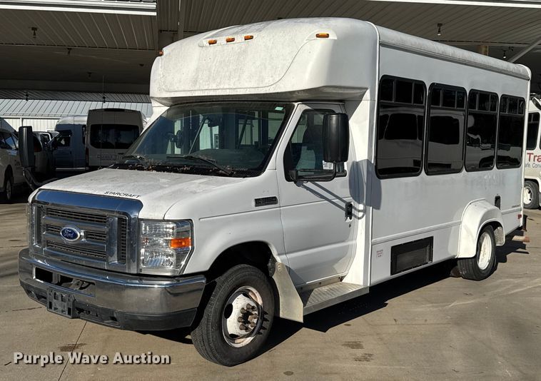 image for item FK0894 2015 Ford E350 shuttle bus