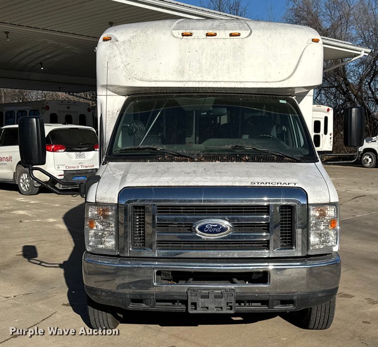 image for item FK0894 2015 Ford E350 shuttle bus